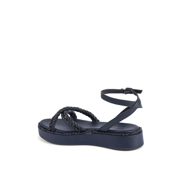 Tommy Hilfiger Women's Sandal Blue