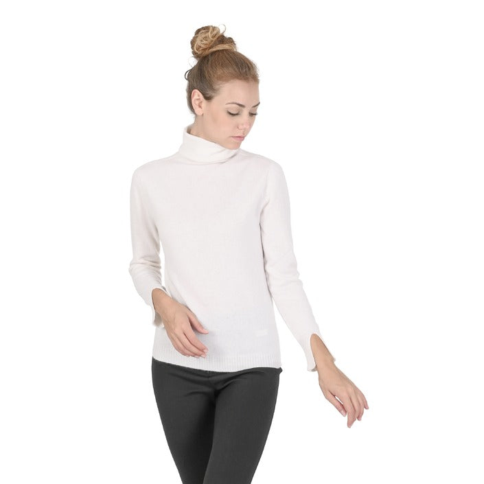 Crown of Edinburgh Cashmere Women's Turtleneck Sweater OFF WHITE