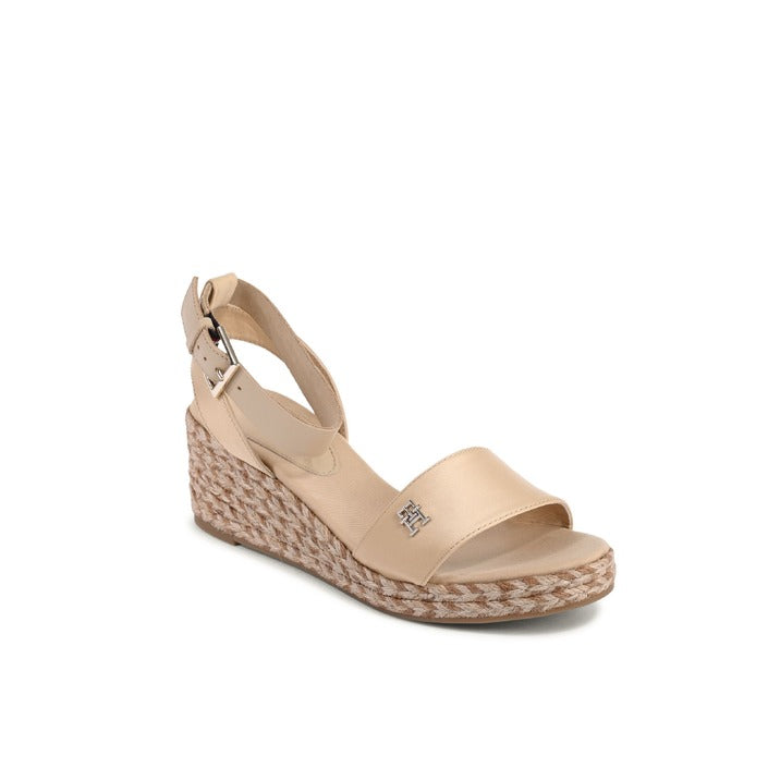 Tommy Hilfiger Women's Wedge Beige
