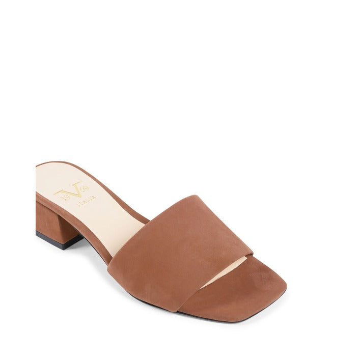 19V69 ITALIA by VERSACE Women's Sandal Brown NEPER BOTTOLATO BROWN