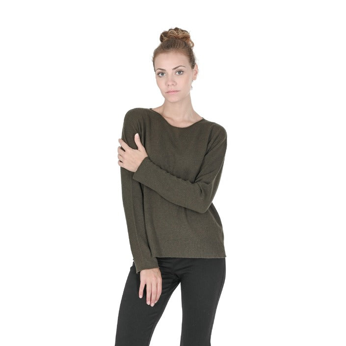 Crown of Edinburgh Cashmere Women's Oversize Boat Neck Sweater KHAKI