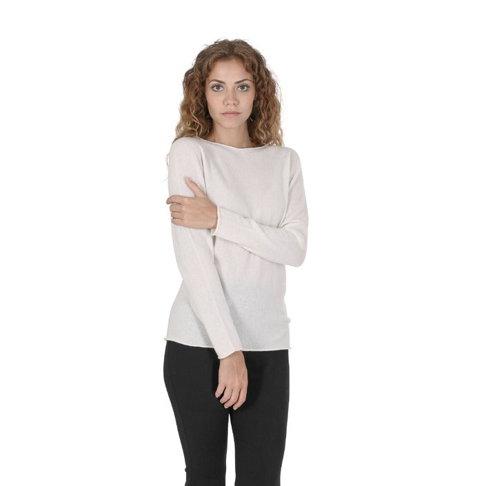 Crown of Edinburgh Cashmere Women's Boat Neck Sweater CREAM