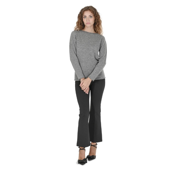 Crown of Edinburgh Cashmere Women's Boat Neck Sweater GREY