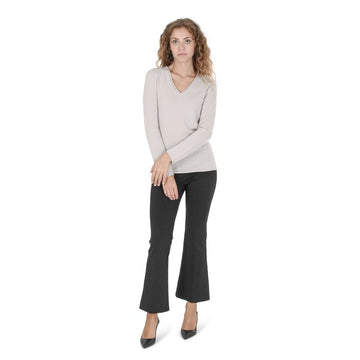 Crown of Edinburgh Cashmere Women's V Neck Sweater OYSTER