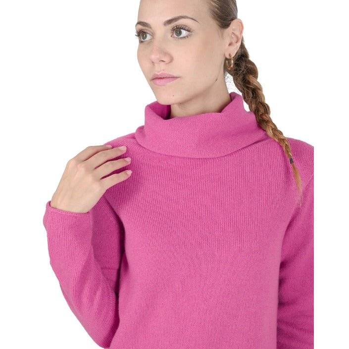Crown of Edinburgh Cashmere Women's Turtleneck Sweater FUSHIA