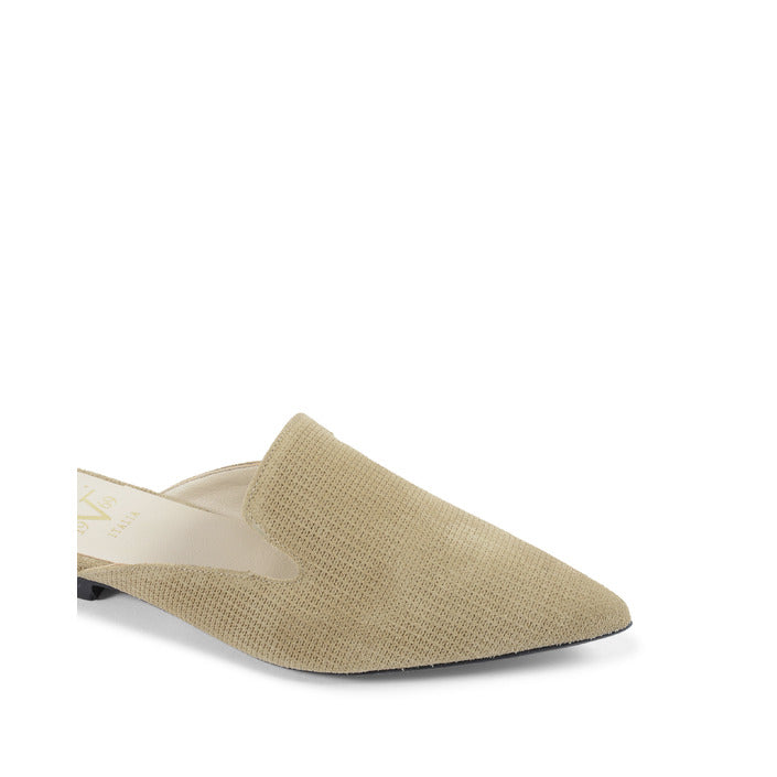19V69 ITALIA by VERSACE Women's Slide Beige SABOT DAMITA SOFTY PUTTY