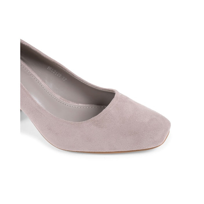 19V69 ITALIA by VERSACE Pump Beige KAKI