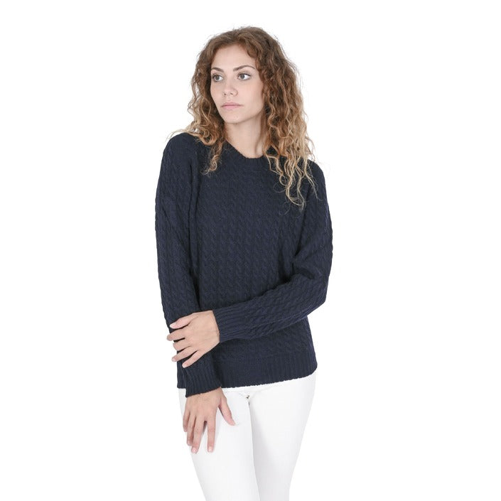 Crown of Edinburgh Cashmere Women's Round Neck Sweater NAVY BLUE