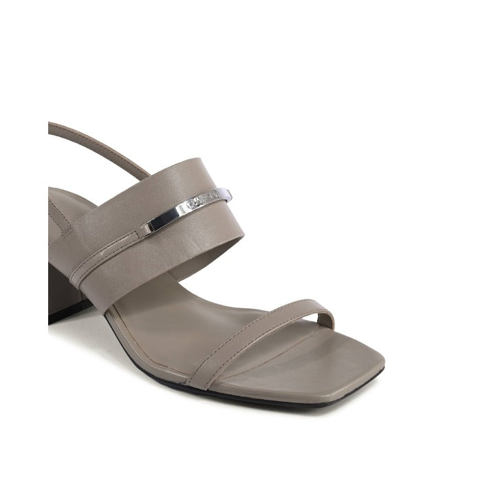 Calvin Klein Women's Sandal Khaki