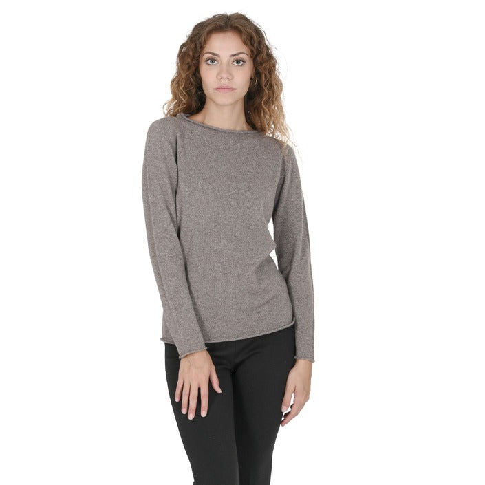 Crown of Edinburgh Cashmere Women's Boat Neck Sweater TAUPE
