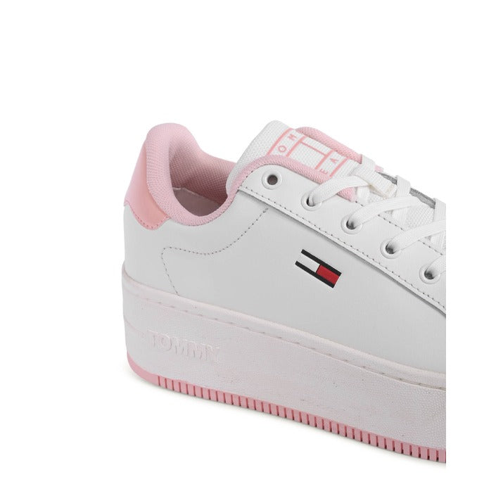 Tommy Hilfiger Women's Sneaker Pink