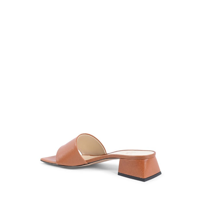19V69 ITALIA by VERSACE Women's Sandal Tan NEPER KID TAN