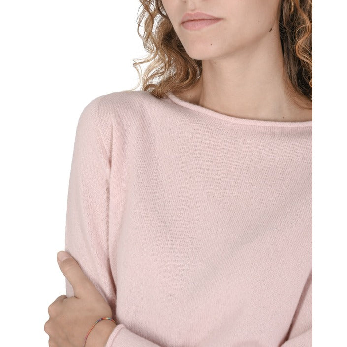 Crown of Edinburgh Cashmere Women's Boat Neck Sweater BABY PINK