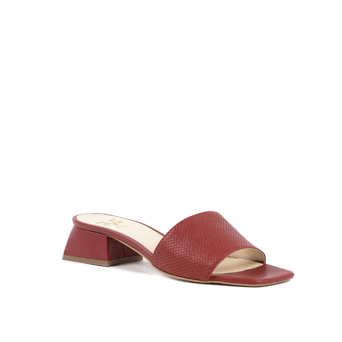 19V69 ITALIA by VERSACE Women's Sandal TRAF ROSSO FRAGOLA
