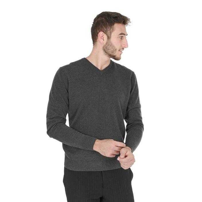 Crown of Edinburgh Cashmere Men's V Neck Sweater DARK GREY