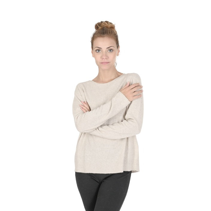 Crown of Edinburgh Cashmere Women's Oversize Boat Neck Sweater CREAM