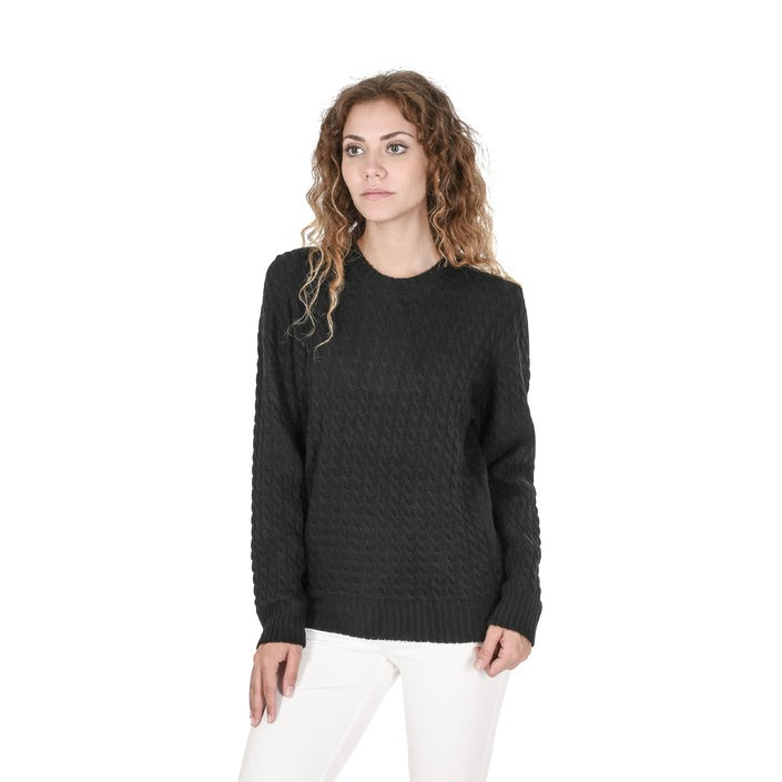 Crown of Edinburgh Cashmere Women's Round Neck Sweater BLACK
