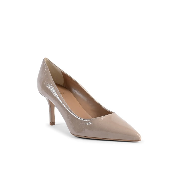 19V69 ITALIA by VERSACE Women's Pump NAPLACK CAPPUCCINO
