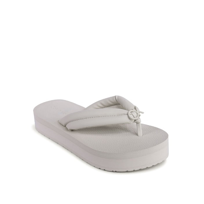 Calvin Klein Women's Flip flop Beige