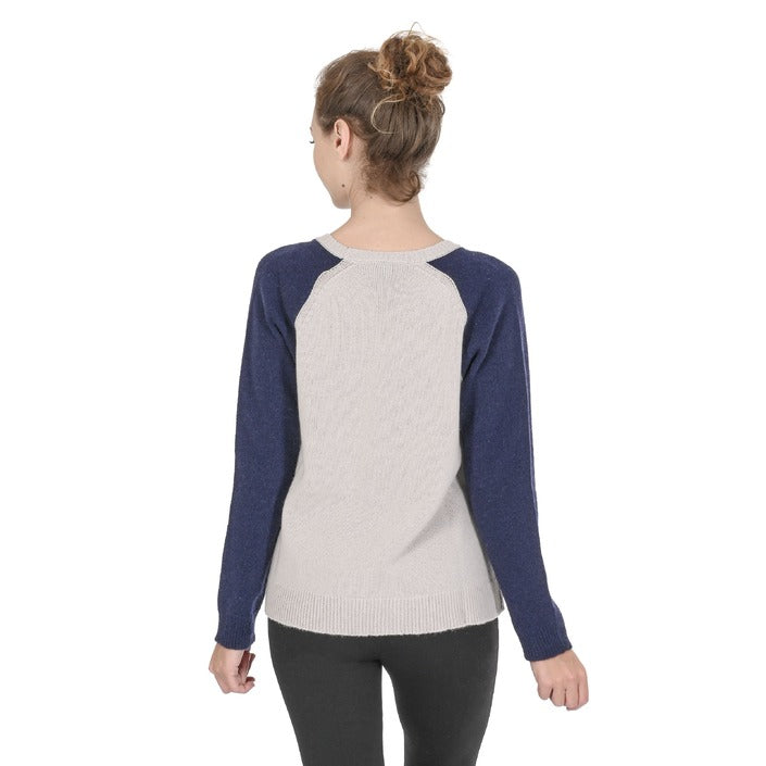 Crown of Edinburgh Cashmere Women's Round Neck Sweater CREAM/BLUE