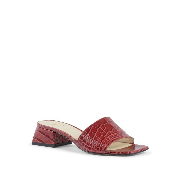 19V69 ITALIA by VERSACE Women's Sandal Bordeaux NEPER COCCO BORDEAUX