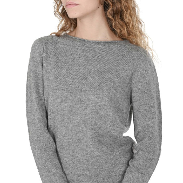 Crown of Edinburgh Cashmere Women's Boat Neck Sweater GREY