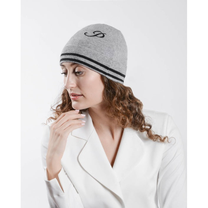 Crown of Edinburgh Cashmere Monogrammed Beanie BRUNTSFIELD GREY P