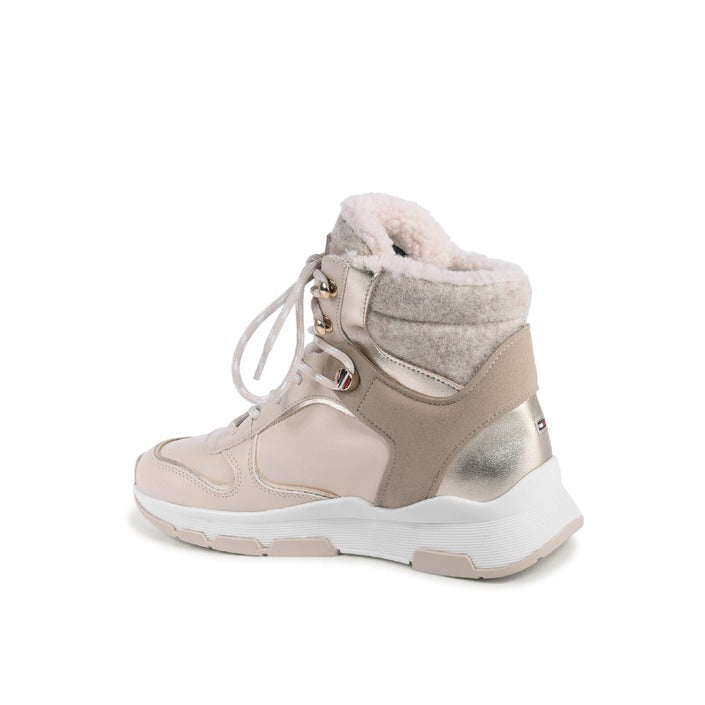 Tommy Hilfiger Women's Boot Beige