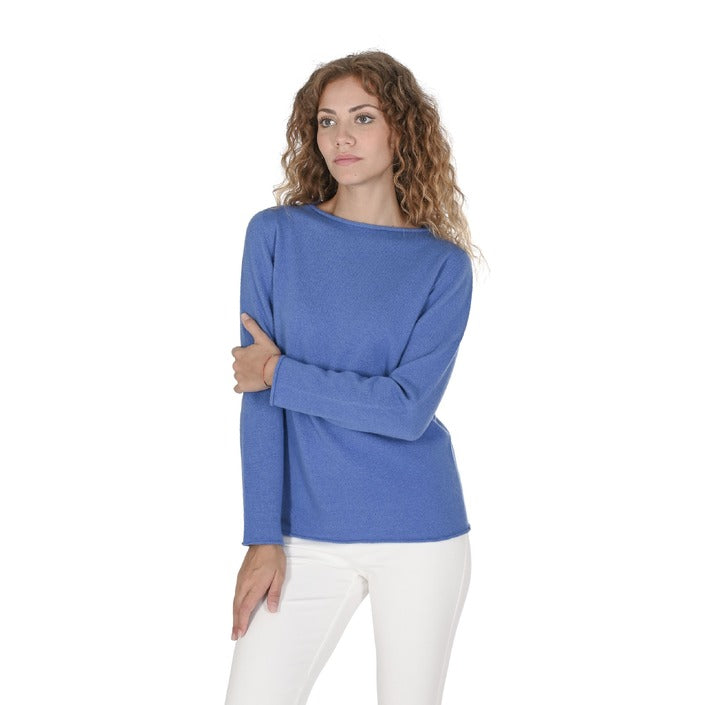 Crown of Edinburgh Cashmere Women's Boat Neck Sweater BRIGHT BLUE