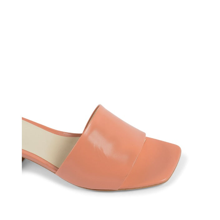 19V69 ITALIA by VERSACE Women's Sandal Pink NEPER KID ROSA