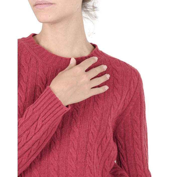 Crown of Edinburgh Cashmere Women's Round Neck Sweater RED