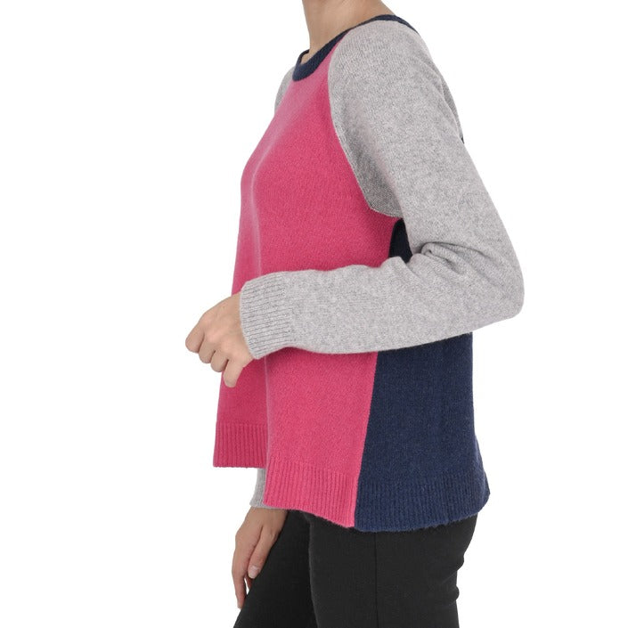 Crown of Edinburgh Cashmere Women's Round Neck Sweater FUSCHIA/CREAM