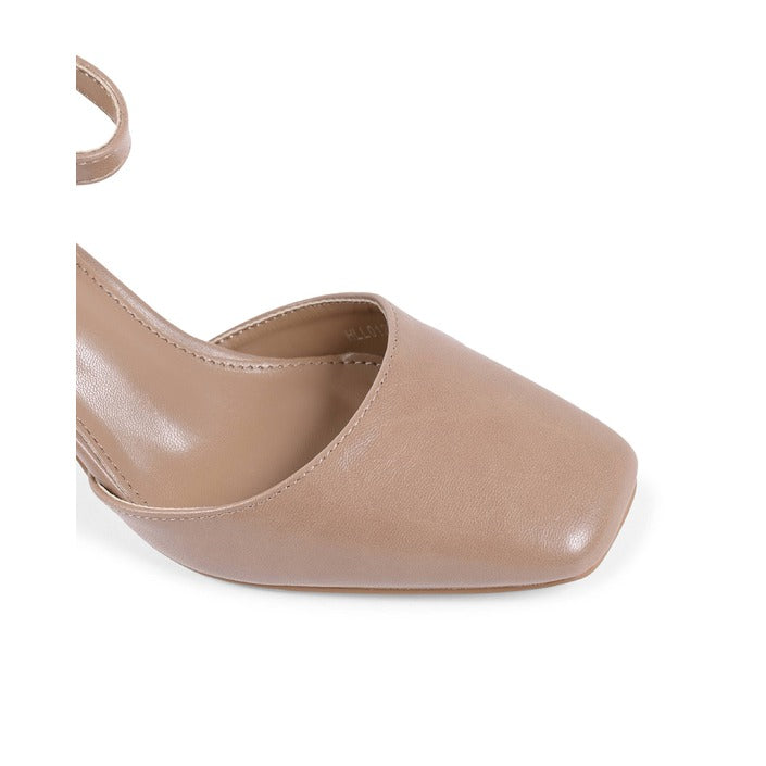 19V69 ITALIA by VERSACE Women's Ankle Strap Pump Beige BEIGE
