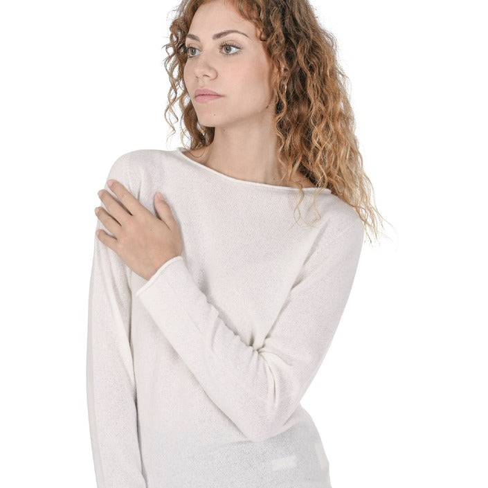 Crown of Edinburgh Cashmere Women's Boat Neck Sweater CREAM
