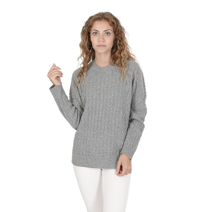 Crown of Edinburgh Cashmere Women's Round Neck Sweater GREY