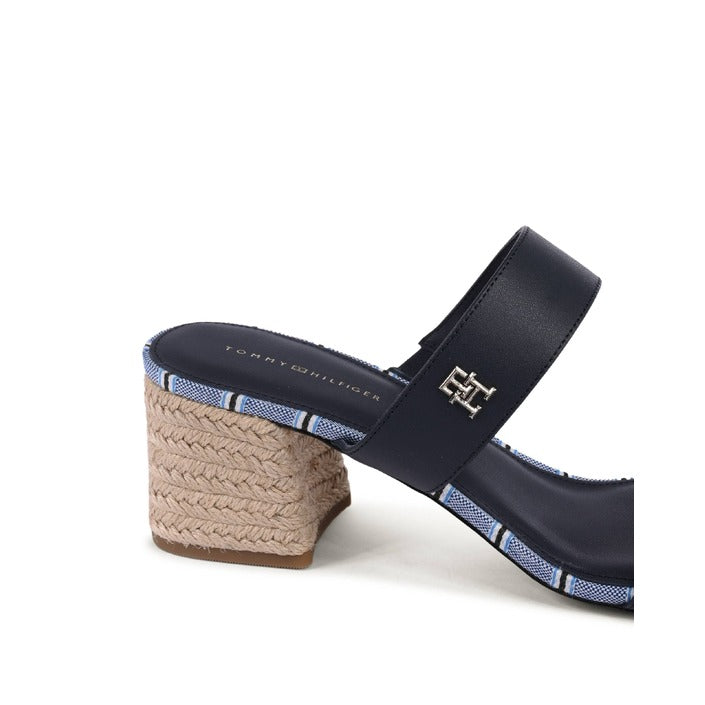 Tommy Hilfiger Women's Sandal Blue
