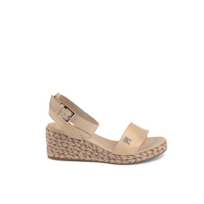 Tommy Hilfiger Women's Wedge Beige