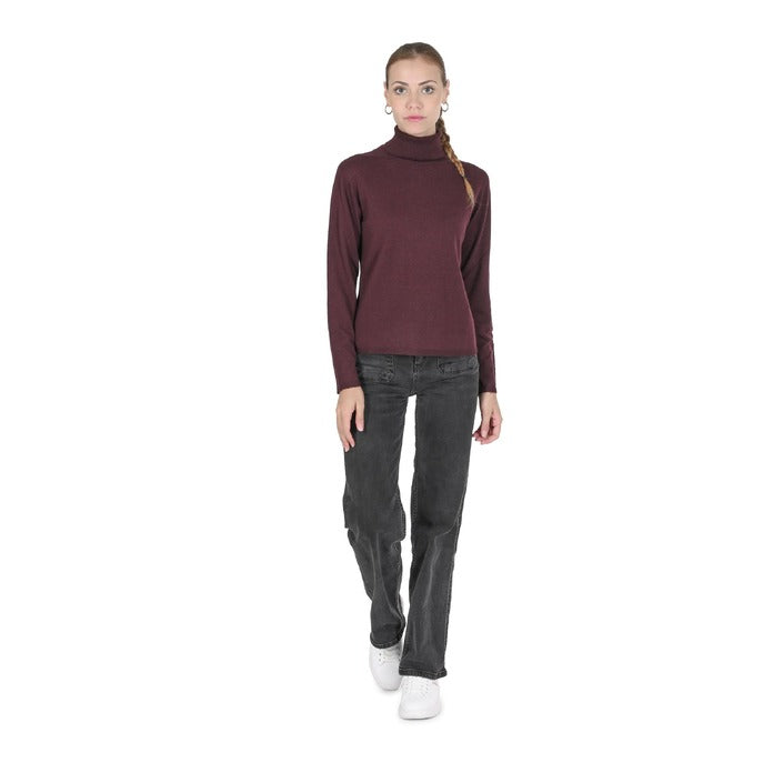 Crown of Edinburgh Cashmere Women's Turtleneck Sweater BURGUNDY