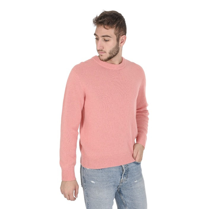 Crown of Edinburgh Cashmere Men's Round Neck Sweater SALMON
