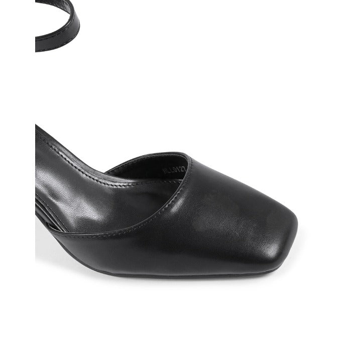 19V69 ITALIA by VERSACE Women's Ankle Strap Pump Black NERO