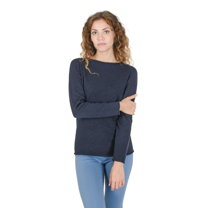 Crown of Edinburgh Cashmere Women's Boat Neck Sweater NAVY BLUE