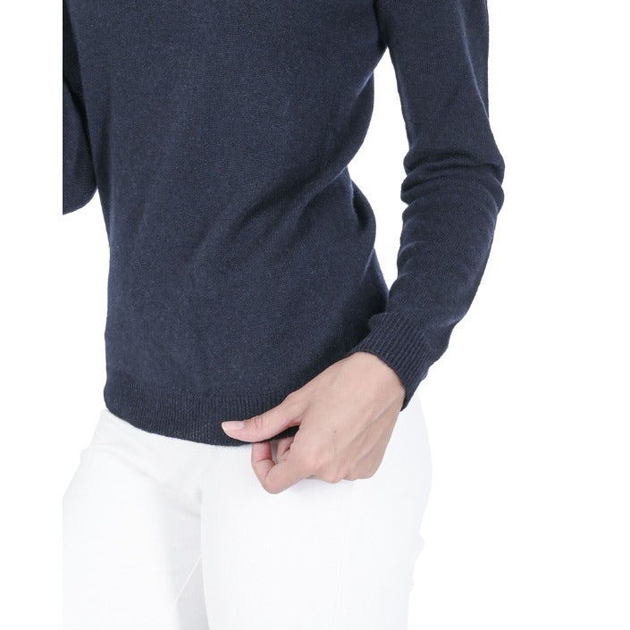 Crown of Edinburgh Cashmere Womens Square Neck Sweater NAVY
