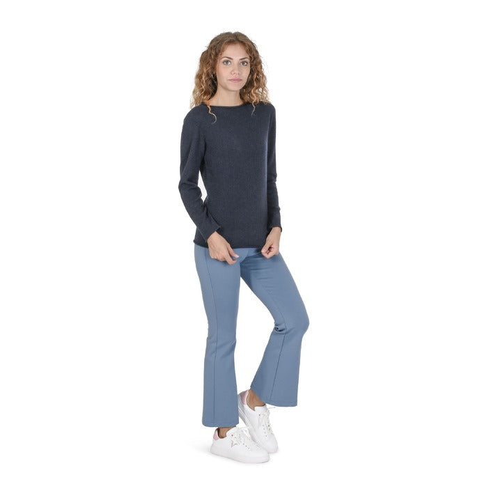 Crown of Edinburgh Cashmere Women's Boat Neck Sweater NAVY BLUE
