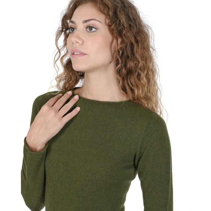 Crown of Edinburgh Cashmere Women's Boat Neck Sweater OLIVE GREEN
