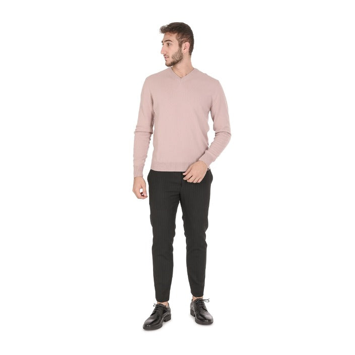 Crown of Edinburgh Cashmere Men's V Neck Sweater DUSTY PINK