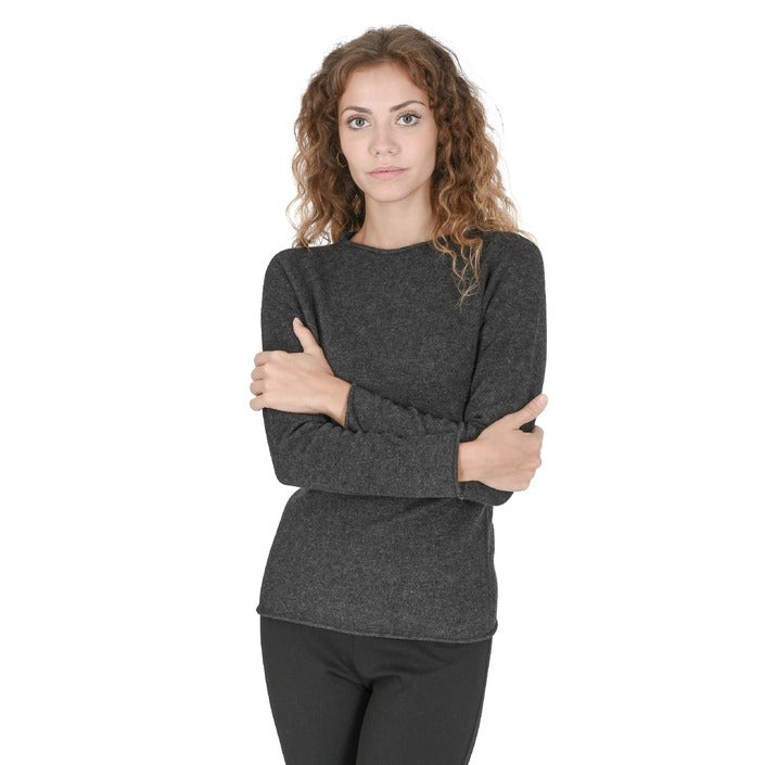 Crown of Edinburgh Cashmere Women's Boat Neck Sweater IRON GREY