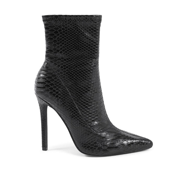 19V69 ITALIA by VERSACE Women's Ankle Boot Black NERO