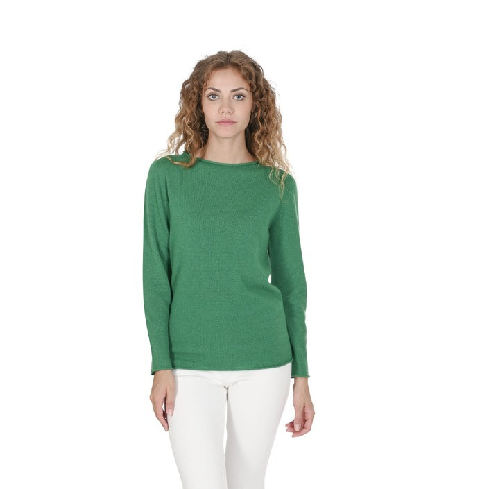 Crown of Edinburgh Cashmere Women's Boat Neck Sweater GREEN