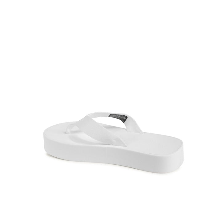 Calvin Klein Womens Flip Flop White