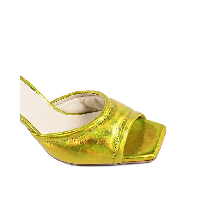 19V69 ITALIA by VERSACE Women's Sandal Yellow SIMONA KID BOTT GIALLO